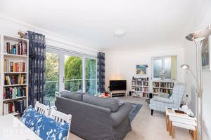 Photo 11- click for photo gallery